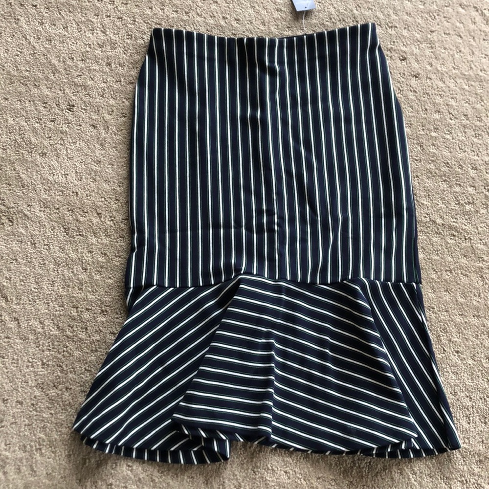 Navy, green, and white midi skirt